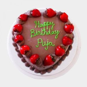 eggless-heartshape-strawberry-chocolate-cake